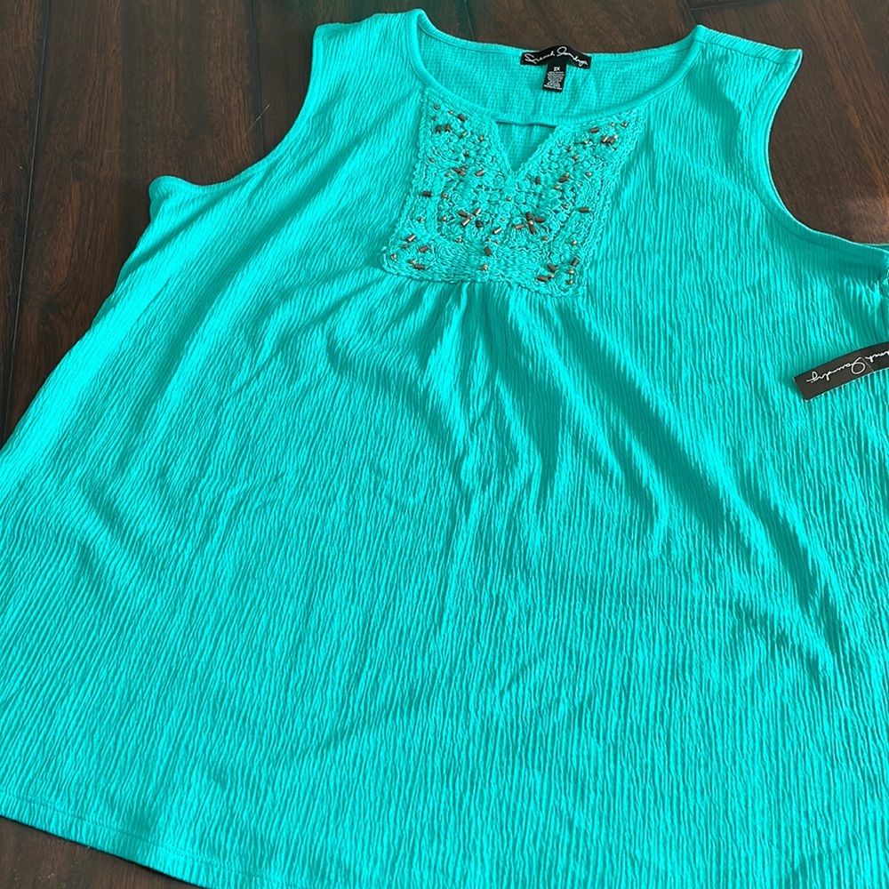 🎉 NWT French Laundry 2x sleeveless top